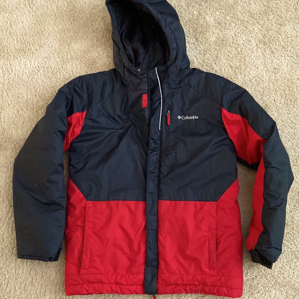 Youth L Columbia winter jacket.